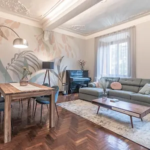 5 Min Historic Center Luxury White Lotus Mansion Appartement