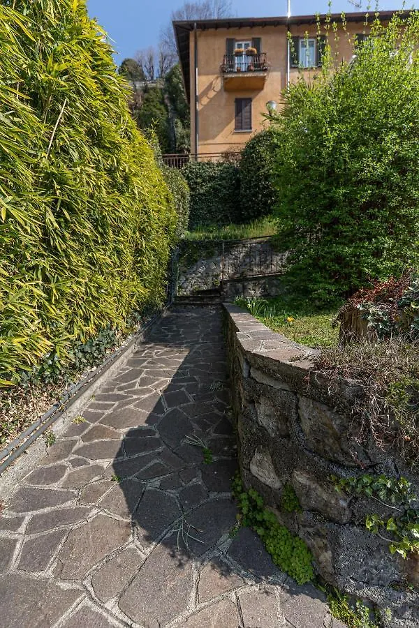 La Casetta Di Erica Como Italy